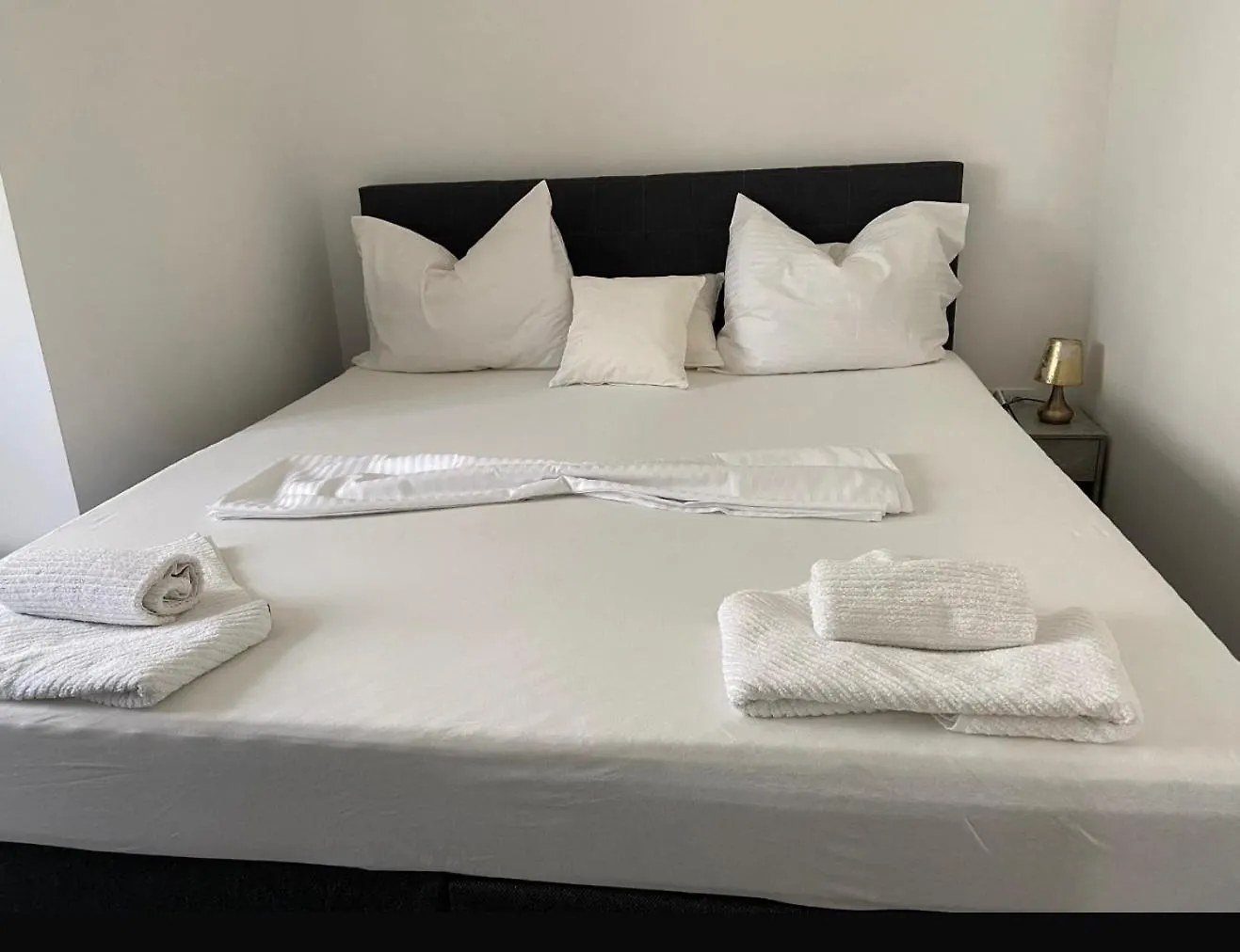 Mira Apartment Marcelji 0*,